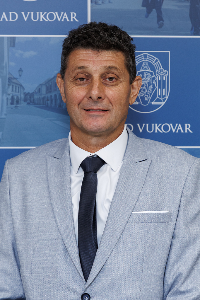 MIROSLAV RADULOVIĆ