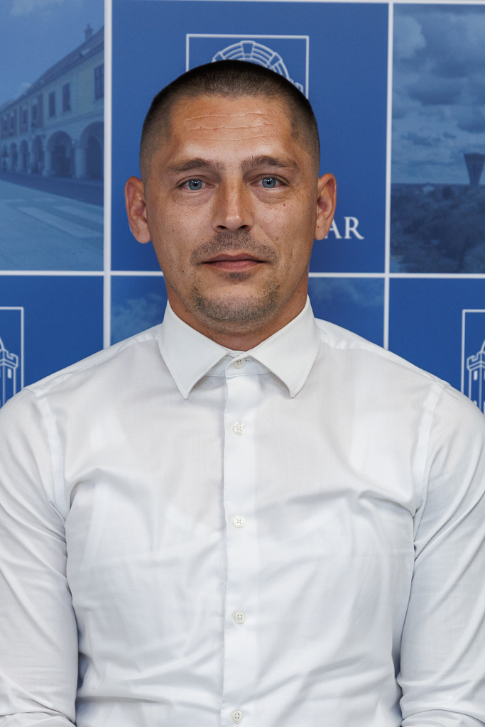 NEMANJA SAVANOVIĆ